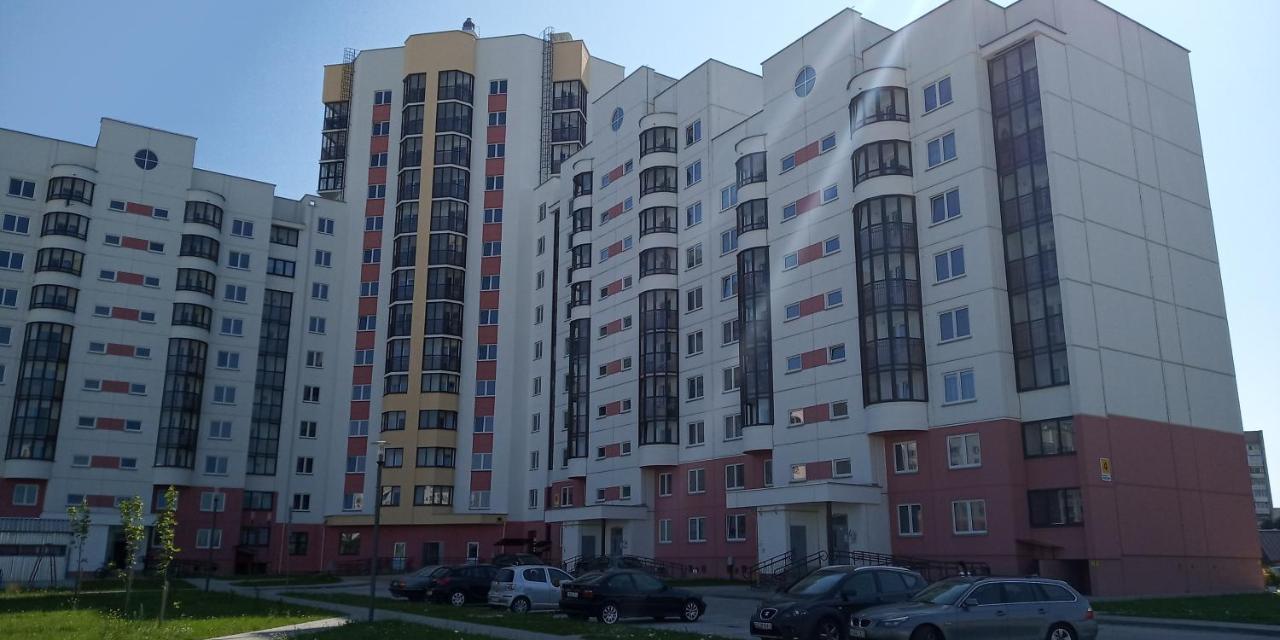 По-Домашнему Уютная Квартира В Новом Доме, Центр!!! גרודנו מראה חיצוני תמונה